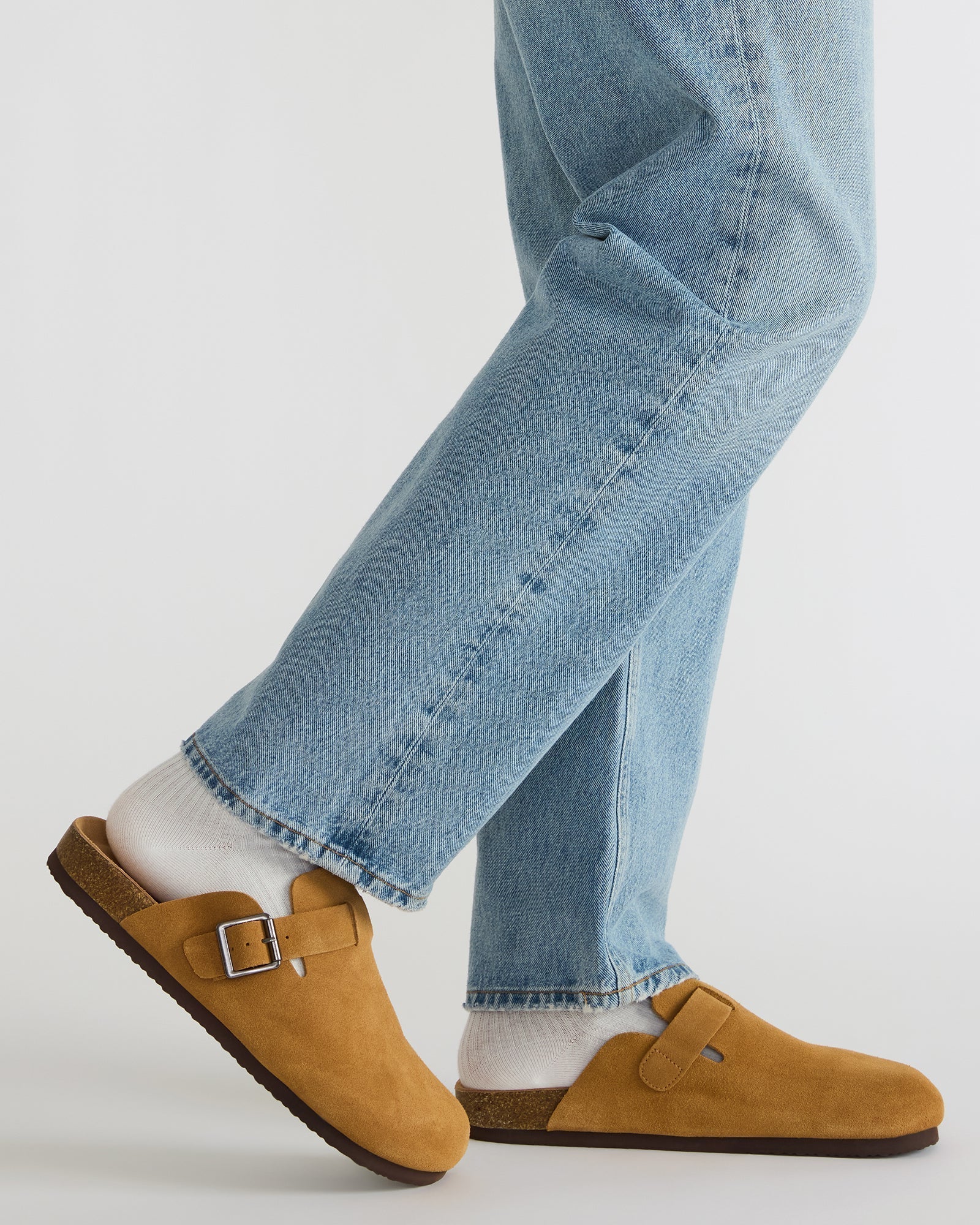 WILDERR CHESTNUT SUEDE